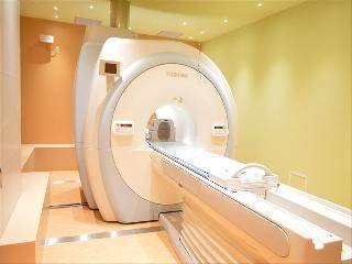 日本脳ドック学会ガイドライン準拠　脳ドック+基本健診コース【3.0テスラMRI+専門医が説明:学会認定施設　プレミア脳ドック】