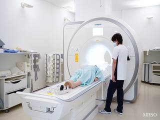 胃カメラ半日ドック+フル脳ドック　☆頭部MRI・MRA、頸動脈エコー