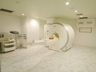 【プレミアム】脳ドック認知症・脳卒中コース(頭部MRI/MRA+頸部MRA+ブイエスラド+脳波+認知機能検査)