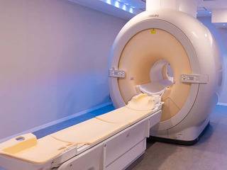 スーパードック ◇◆精密人間ドック+頭部MRI/MRA+肺がんCT+頸動脈エコーほか◆◇*胃カメラへの変更も可11