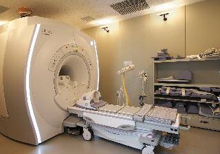 【平日午後のみ受診OK】脳検査(頭部MRI・頭部MRA・頸部MRA)単独コース