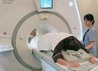 胸腹部CT検査で行う人間ドック【人間ドックA】+レディースドック(乳線MRI・子宮卵巣MRI)